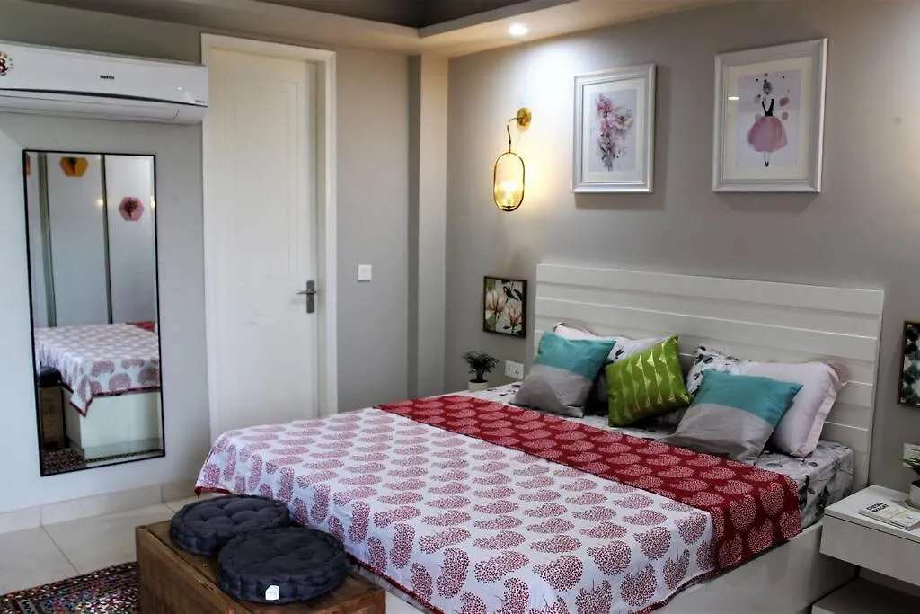 Zaniah - 1Bhk, 2 Balconies, Free Parking & Wi-Fi Lejlighed Gurgaon