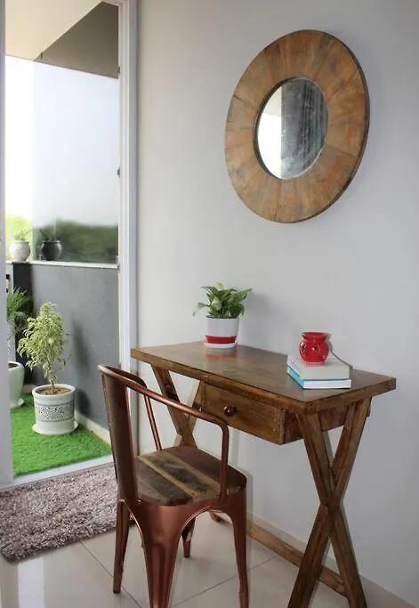Zaniah - 1Bhk, 2 Balconies, Free Parking & Wi-Fi Lejlighed Gurgaon 0*,