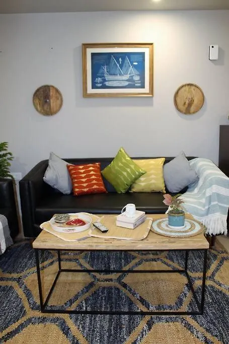 Zaniah - 1Bhk, 2 Balconies, Free Parking & Wi-Fi Lejlighed Gurgaon